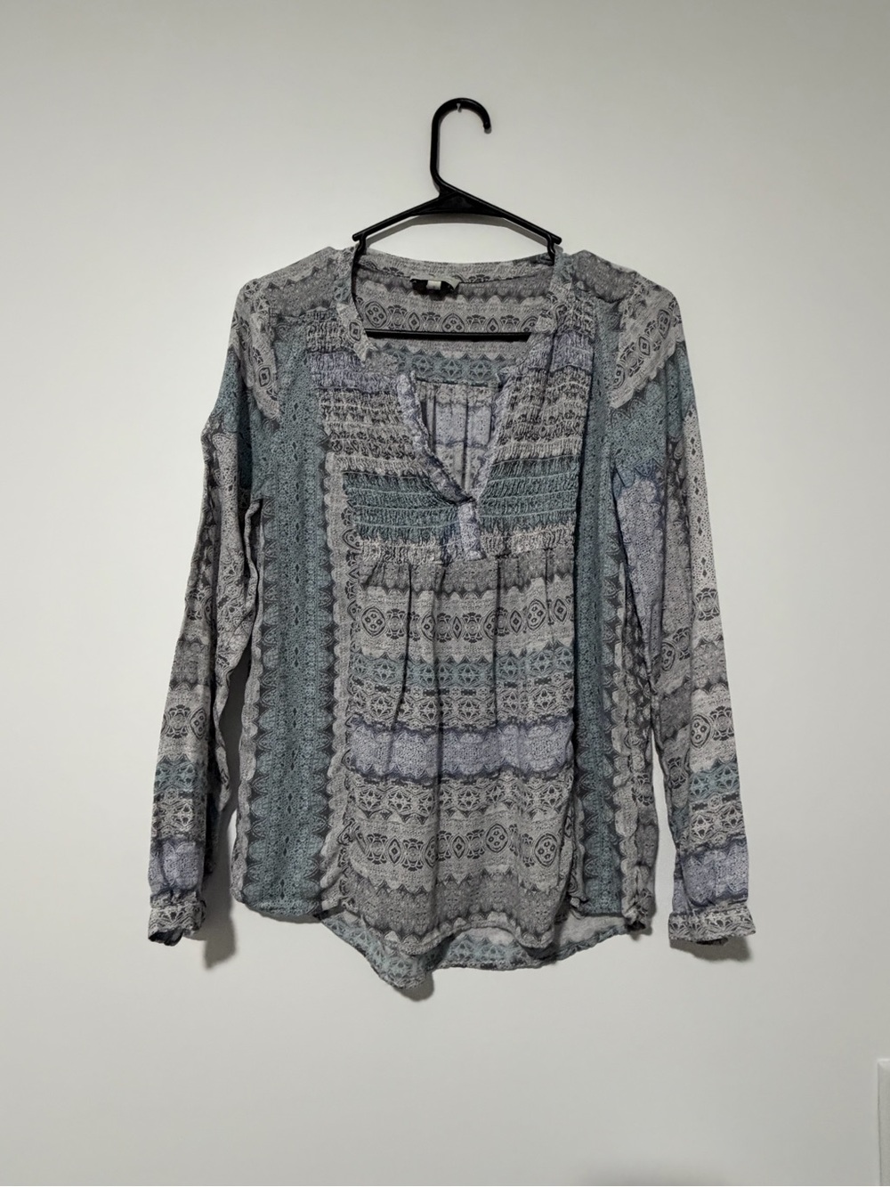 Lucky Brand Gray and Blue Printed Peasant Blouse